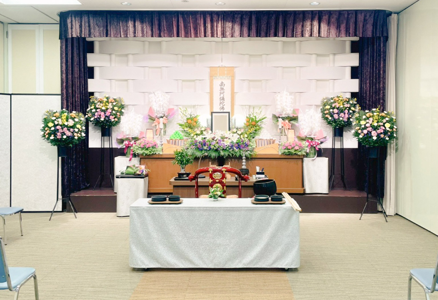 多田会館ホールで葬儀・葬式が税込9.9万円からできる家族葬のカナクラ 式場ギャラリー